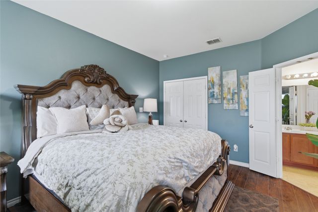 301 Long Prairie Drive, Forney, TX 75126
