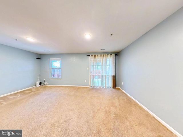 6955 AQUAMARINE CT, Capitol Heights, MD 20743
