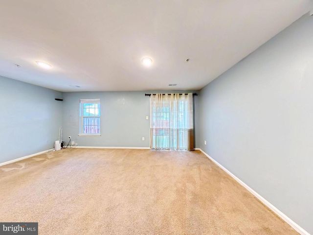 6955 AQUAMARINE CT, Capitol Heights, MD 20743