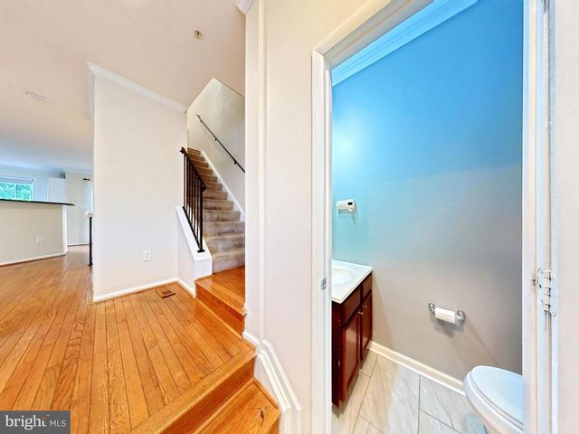 6955 AQUAMARINE CT, Capitol Heights, MD 20743