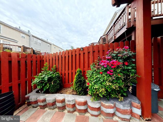 6955 AQUAMARINE CT, Capitol Heights, MD 20743