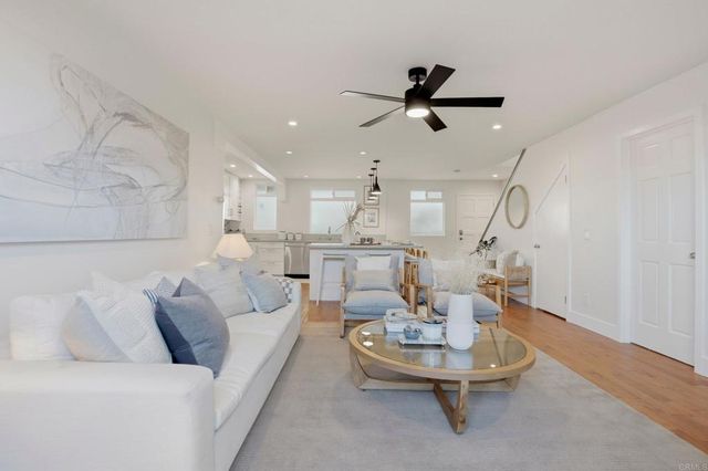 5027 Santa Monica Avenue B, San Diego, CA 92107