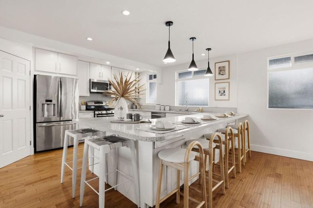 5027 Santa Monica Avenue B, San Diego, CA 92107