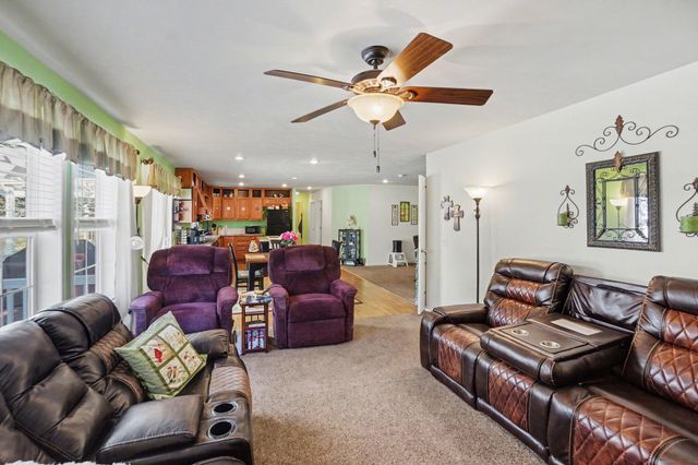 707 Peach Lane, Fremont City, MI 49412