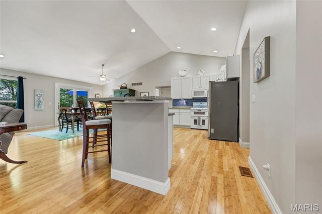 1708 Westlake Court, Pacific, MO 63069