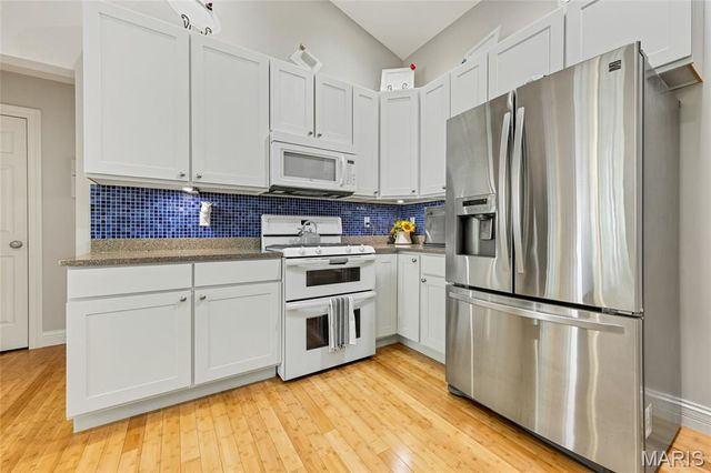 1708 Westlake Court, Pacific, MO 63069
