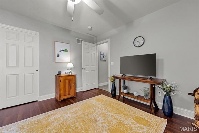 1708 Westlake Court, Pacific, MO 63069