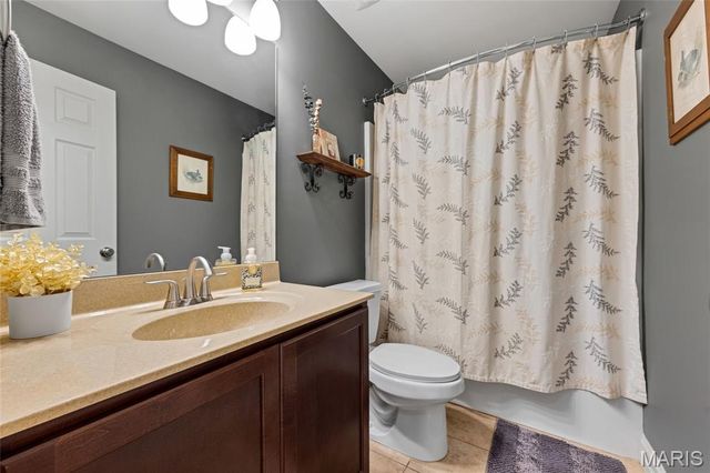 1708 Westlake Court, Pacific, MO 63069