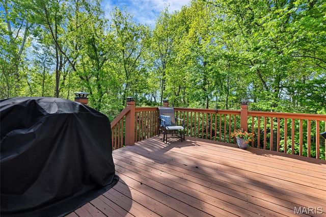 1708 Westlake Court, Pacific, MO 63069