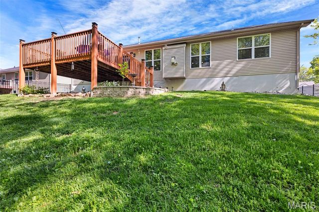 1708 Westlake Court, Pacific, MO 63069