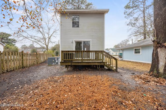 133 New Bern Street, Wilmington, NC 28403