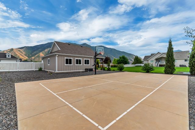 1218 W 800 S, Mapleton, UT 84664