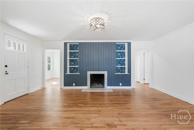 425 Columbus Drive, Savannah, GA 31405