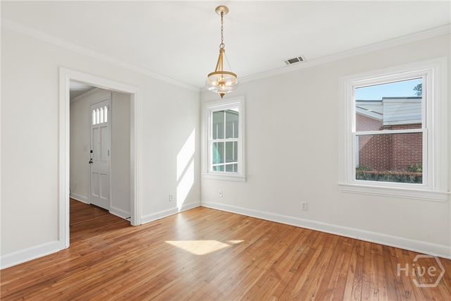 425 Columbus Drive, Savannah, GA 31405