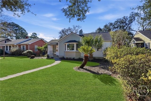 425 Columbus Drive, Savannah, GA 31405