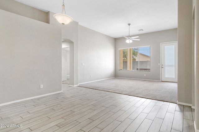 5529 E Gable Avenue, Mesa, AZ 85206