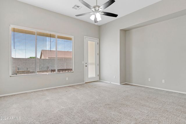 5529 E Gable Avenue, Mesa, AZ 85206