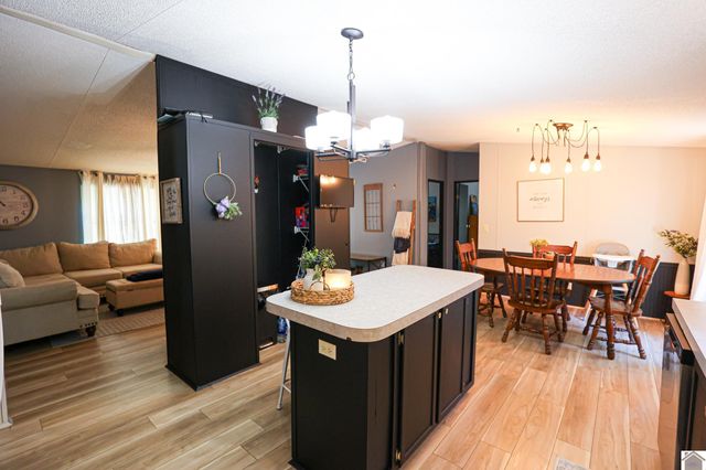 4256 Barge Island Rd., Benton, KY 42025