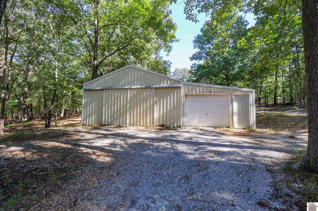 4256 Barge Island Rd., Benton, KY 42025
