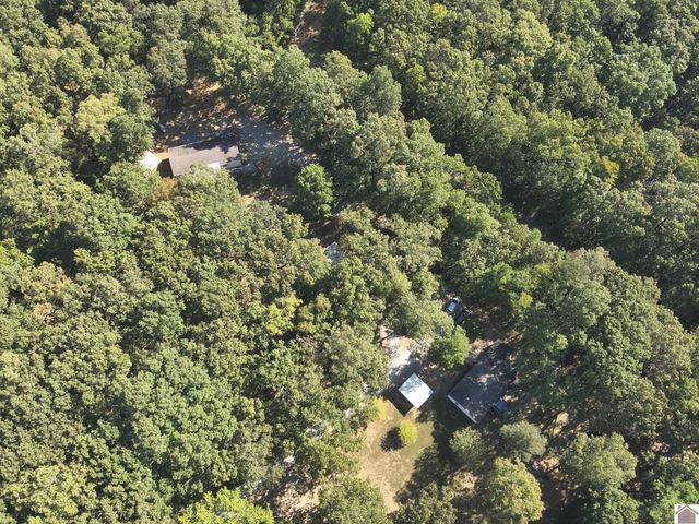 4256 Barge Island Rd., Benton, KY 42025