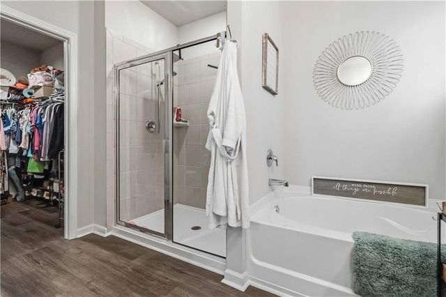 6919 Woodtrail Run, Flowery Branch, GA 30542