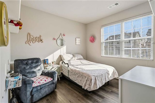 6919 Woodtrail Run, Flowery Branch, GA 30542