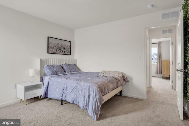 8 WESTON CIR, Duncannon, PA 17020
