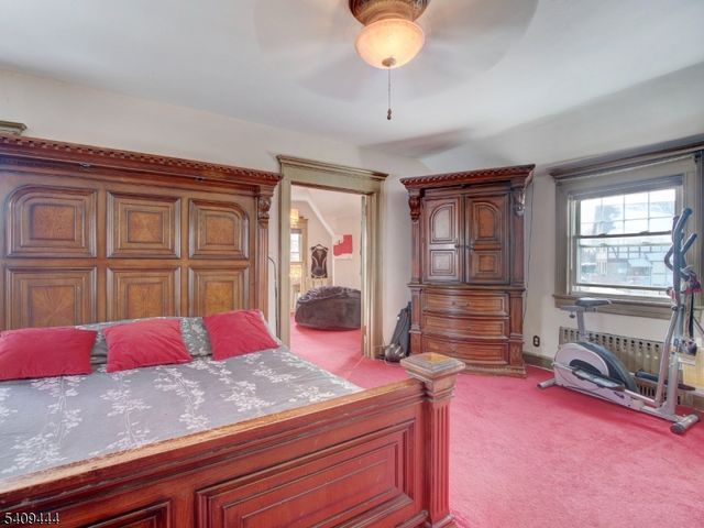 5 Park Rd, Paterson City, NJ 07514