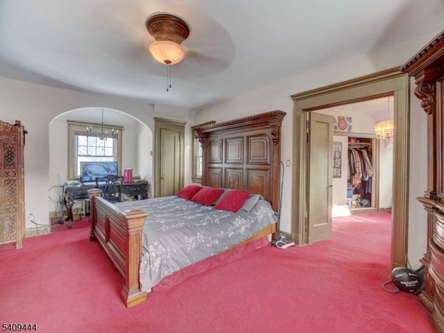 5 Park Rd, Paterson City, NJ 07514