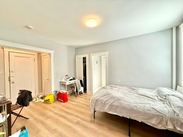 32 Sidlaw Rd 6, Boston, MA 02135