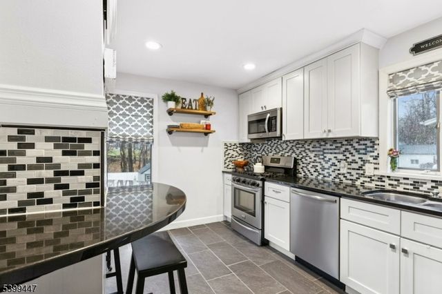 36 Wall St, Cranford Twp., NJ 07016