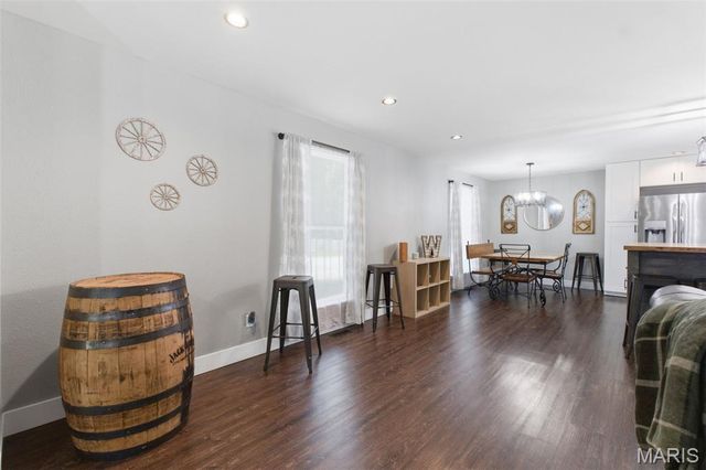 35 Julie Lane, St Peters, MO 63376
