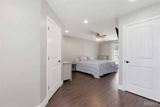 35 Julie Lane, St Peters, MO 63376