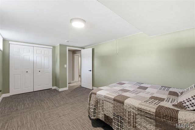 35 Julie Lane, St Peters, MO 63376