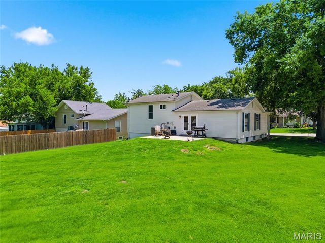 35 Julie Lane, St Peters, MO 63376
