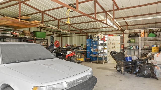 106 Vineyard Street, Weatherford, TX 76087