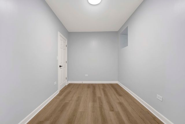 2329 N Geneva Terrace Garden, Chicago, IL 60614