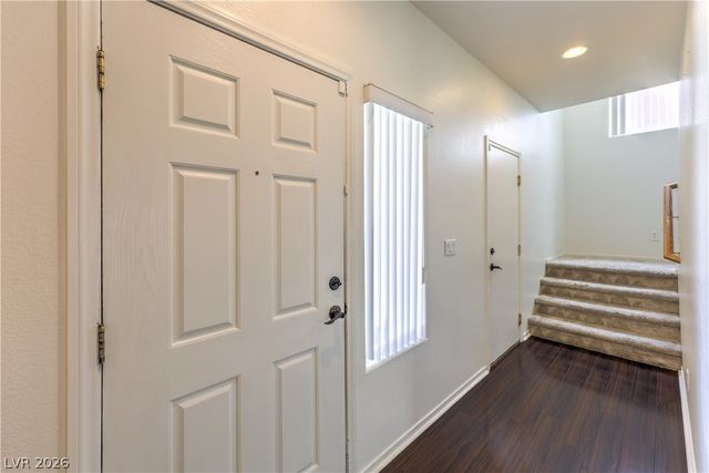 5423 Raccoon Valley Lane, Las Vegas, NV 89122