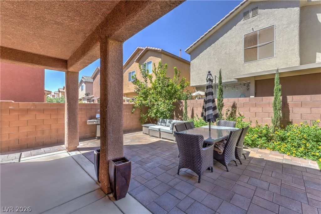 Image 33 of property listing at 5423 Raccoon Valley Lane, Las Vegas, NV 89122