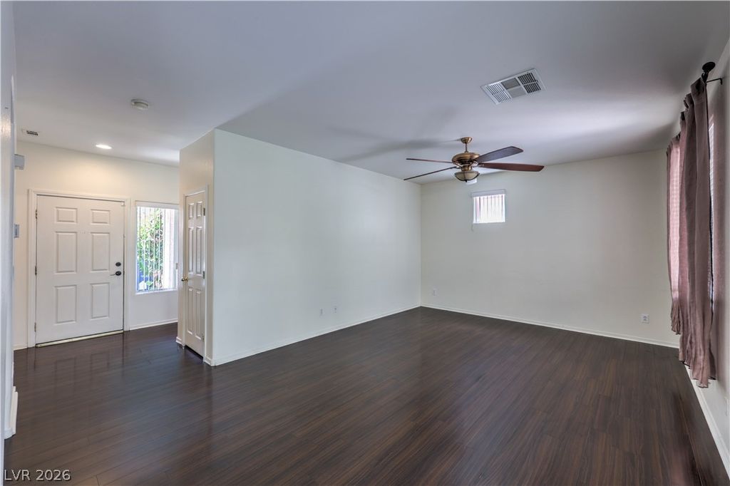 Image 4 of property listing at 5423 Raccoon Valley Lane, Las Vegas, NV 89122