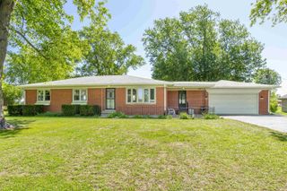 4946 Barnett Avenue, Sharpsville, IN 46068