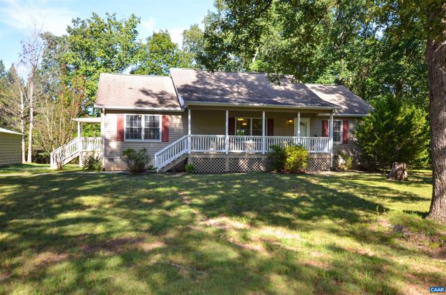 864 BILLY B RD, Louisa, VA 23093
