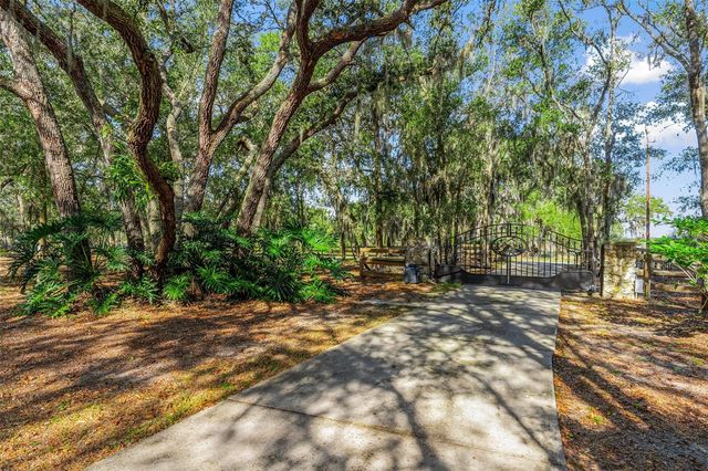 5100 GRIFFIN VIEW DRIVE, Lady Lake, FL 32159