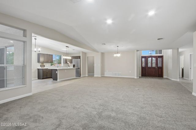 1202 N La Canoa, Green Valley, AZ 85614