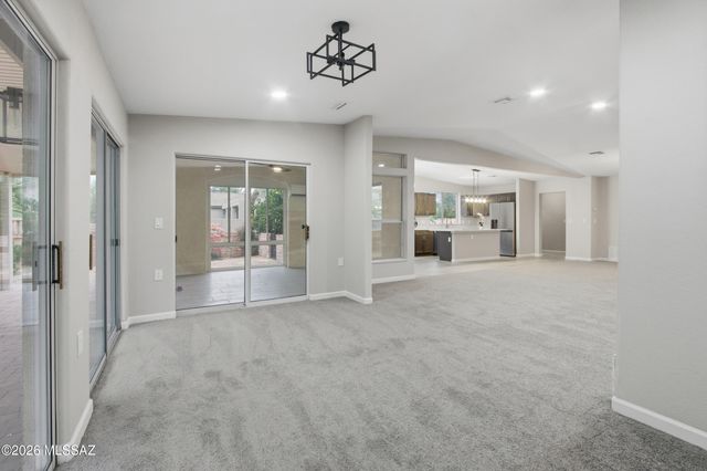 1202 N La Canoa, Green Valley, AZ 85614