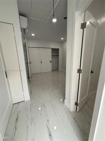 11100 NW 21st St, Sunrise, FL 33322