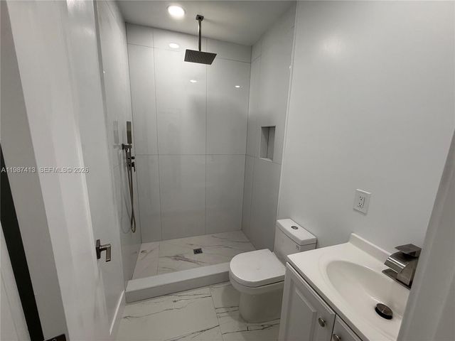 11100 NW 21st St, Sunrise, FL 33322