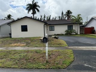 11100 NW 21st St, Sunrise, FL 33322