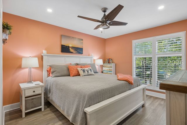3 Shelter Cove Ln Apt 7406, Hilton Head Island, SC 29928