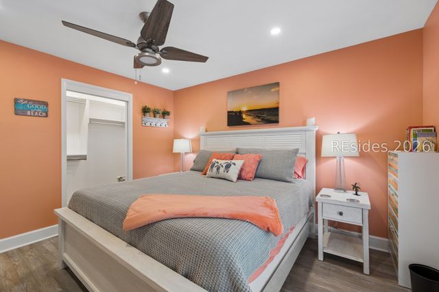 3 Shelter Cove Ln Apt 7406, Hilton Head Island, SC 29928
